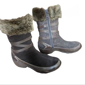 Skechers Mid Calf Faux Fur and Leather Zip Brown Boots Size 7.5